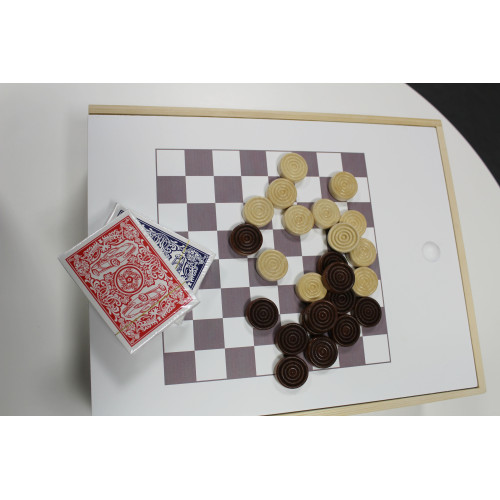 WOODEN WINE BOX - GAME OF CHECKERS