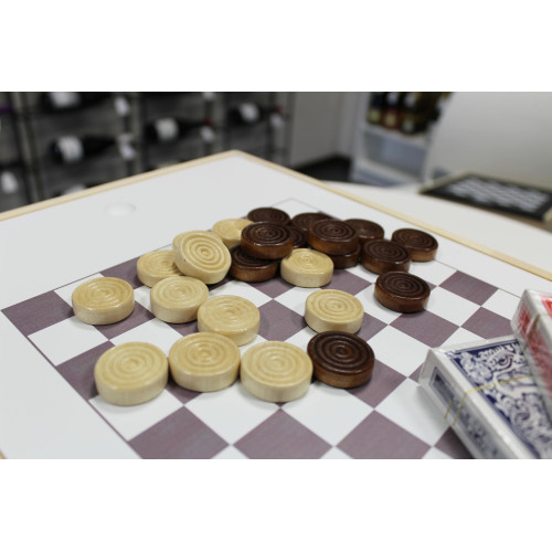 WOODEN WINE BOX - GAME OF CHECKERS